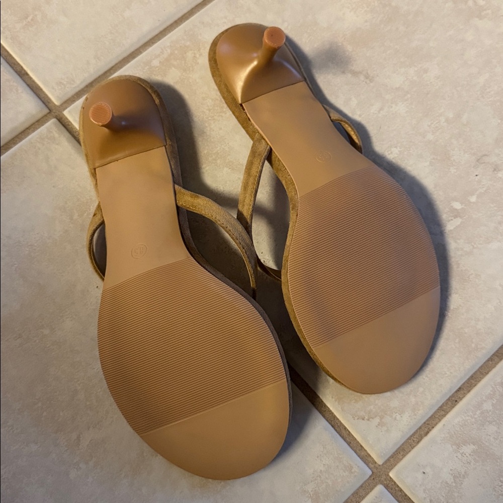 Tan Suede Thong Kitten Heels - Picture 3 of 5